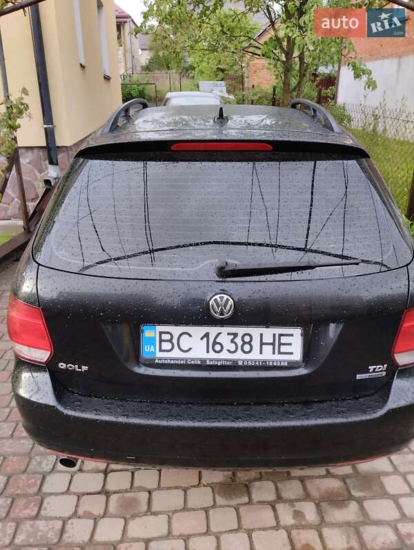 Універсал Volkswagen Golf 2011 в Городку