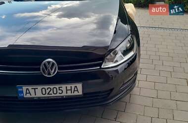 Универсал Volkswagen Golf 2014 в 