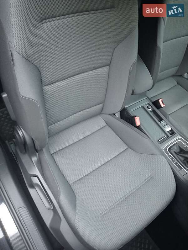 Універсал Volkswagen Golf 2013 в Львові