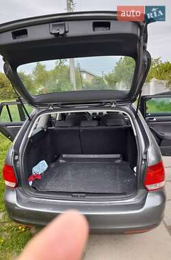Универсал Volkswagen Golf 2009 в 