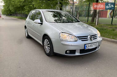 Хетчбек Volkswagen Golf 2008 в Києві