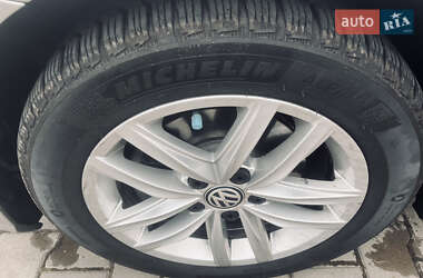 Універсал Volkswagen Golf 2017 в 