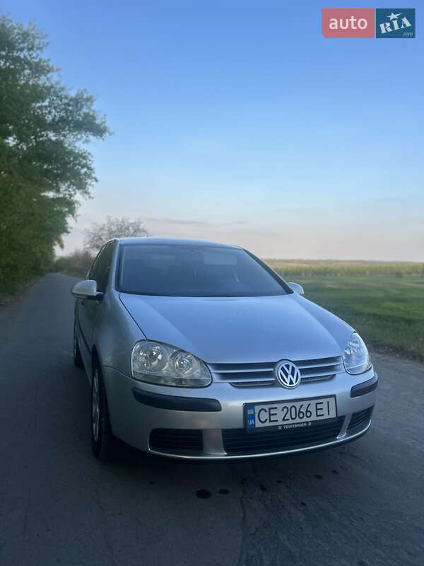 Volkswagen Golf 2005