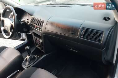 Универсал Volkswagen Golf 2000 в 