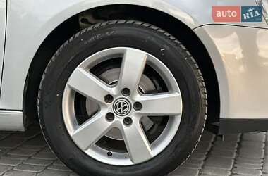 Хэтчбек Volkswagen Golf 2006 в 