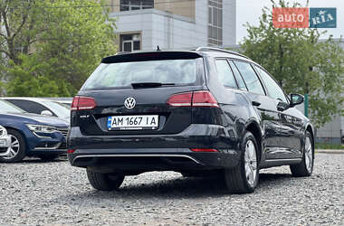 Універсал Volkswagen Golf 2019 в 