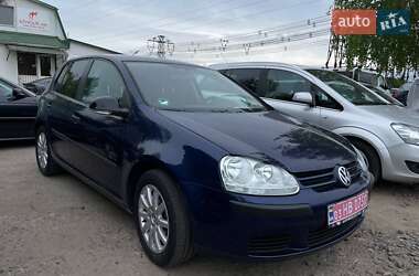 Хэтчбек Volkswagen Golf 2005 в Луцке