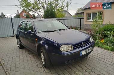 Хетчбек Volkswagen Golf 1998 в 