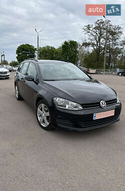 Універсал Volkswagen Golf 2014 в Коростені