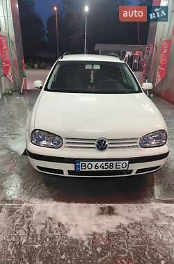 Универсал Volkswagen Golf 2005 в 