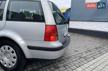 Універсал Volkswagen Golf 2000 в 