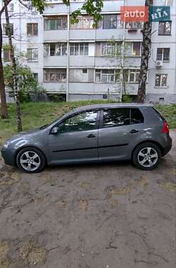 Хэтчбек Volkswagen Golf 2006 в Харькове