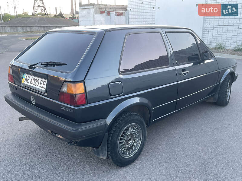 Хэтчбек Volkswagen Golf 1986 в Днепре