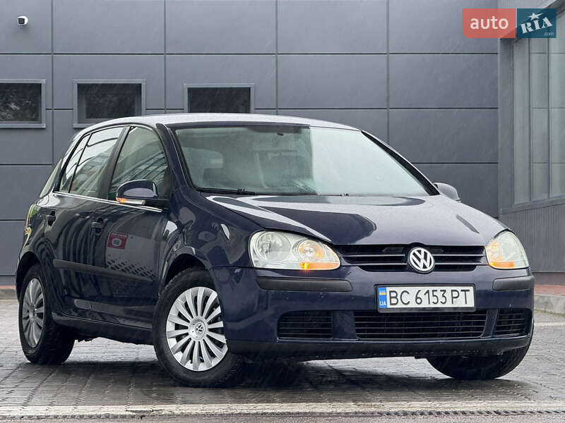 Volkswagen Golf 2004