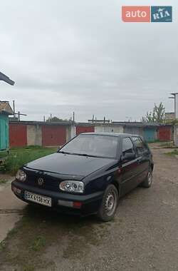 Хетчбек Volkswagen Golf 1995 в 