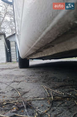 Хетчбек Volkswagen Golf 1998 в 
