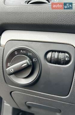 Універсал Volkswagen Golf 2012 в 