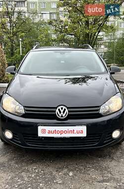 Універсал Volkswagen Golf 2012 в 
