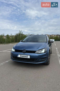 Універсал Volkswagen Golf 2015 в Кривому Розі