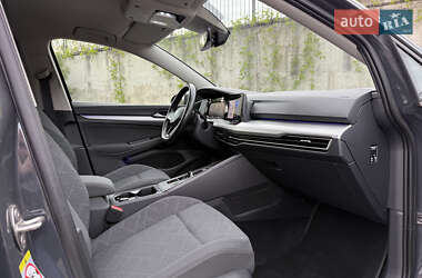 Универсал Volkswagen Golf 2021 в 
