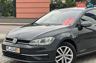 Універсал Volkswagen Golf 2020 в 