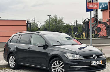 Універсал Volkswagen Golf 2020 в 