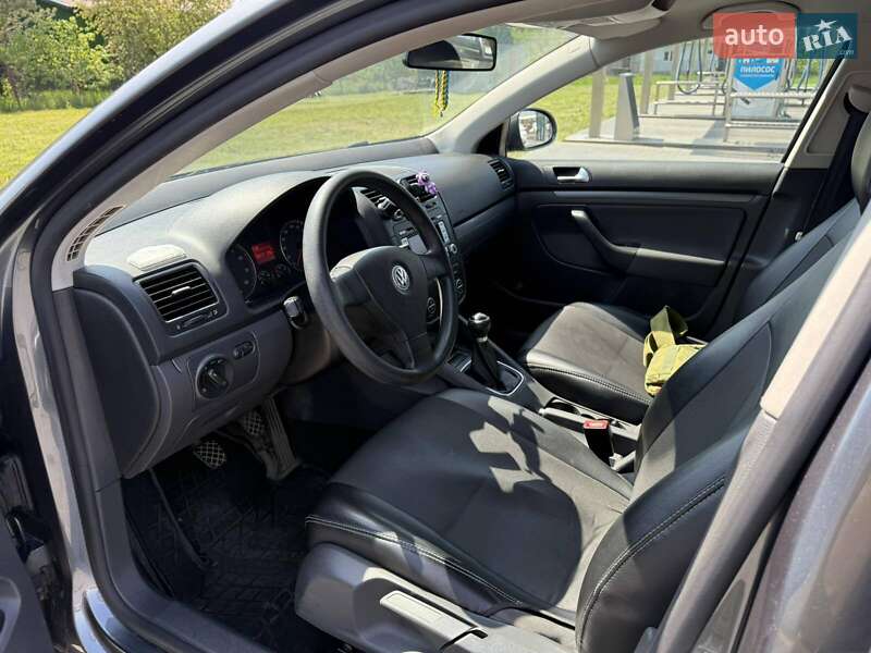 Універсал Volkswagen Golf 2007 в Луцьку
