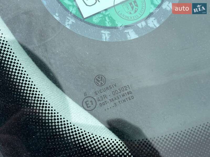 Универсал Volkswagen Golf 2003 в Бучаче