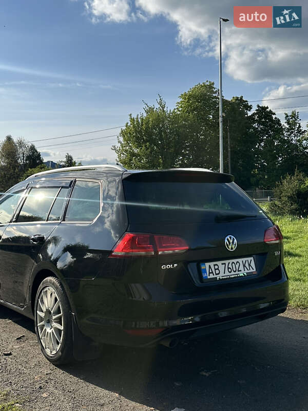 Універсал Volkswagen Golf 2016 в Вінниці