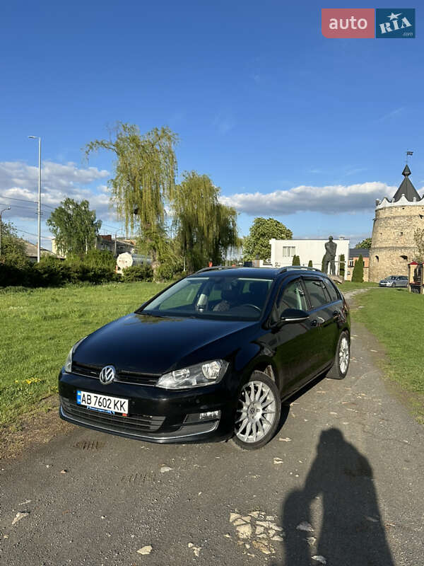 Універсал Volkswagen Golf 2016 в Вінниці