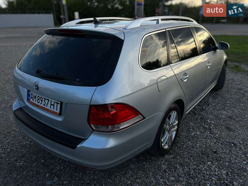 Універсал Volkswagen Golf 2011 в Бердичеві