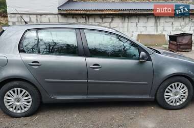 Хетчбек Volkswagen Golf 2007 в 