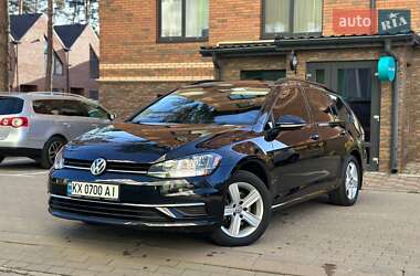 Універсал Volkswagen Golf 2019 в 