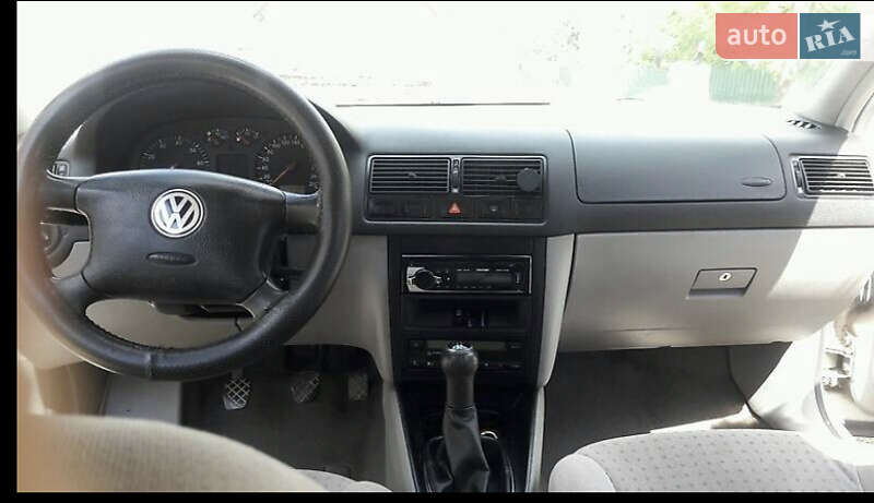 Хетчбек Volkswagen Golf 1998 в Кам'янець-Подільському