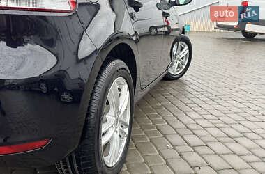 Хетчбек Volkswagen Golf 2011 в 