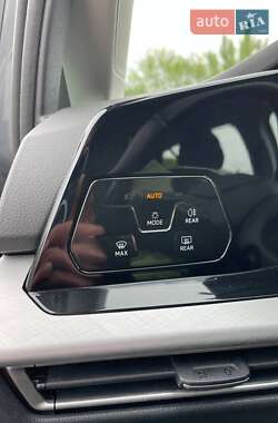 Хэтчбек Volkswagen Golf 2020 в 