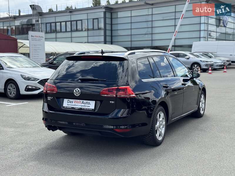Універсал Volkswagen Golf 2015 в Києві
