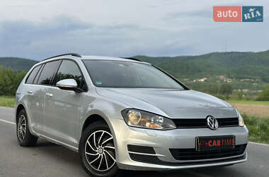 Универсал Volkswagen Golf 2014 в Хусте
