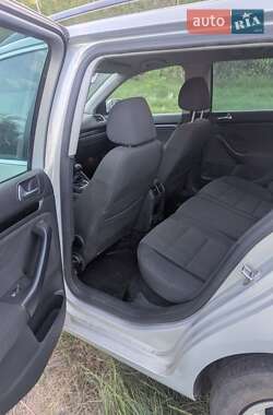 Универсал Volkswagen Golf 2009 в 