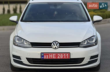 Універсал Volkswagen Golf 2014 в 