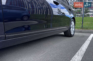 Хетчбек Volkswagen Golf 2010 в 