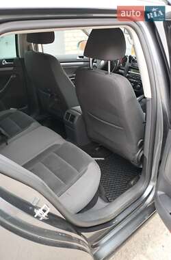Универсал Volkswagen Golf 2009 в 