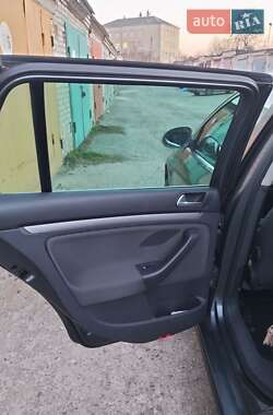 Универсал Volkswagen Golf 2009 в 