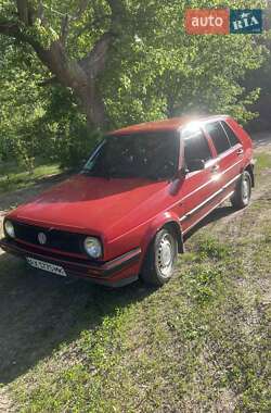 Хэтчбек Volkswagen Golf 1990 в 
