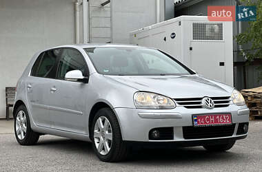 Хетчбек Volkswagen Golf 2008 в Вінниці