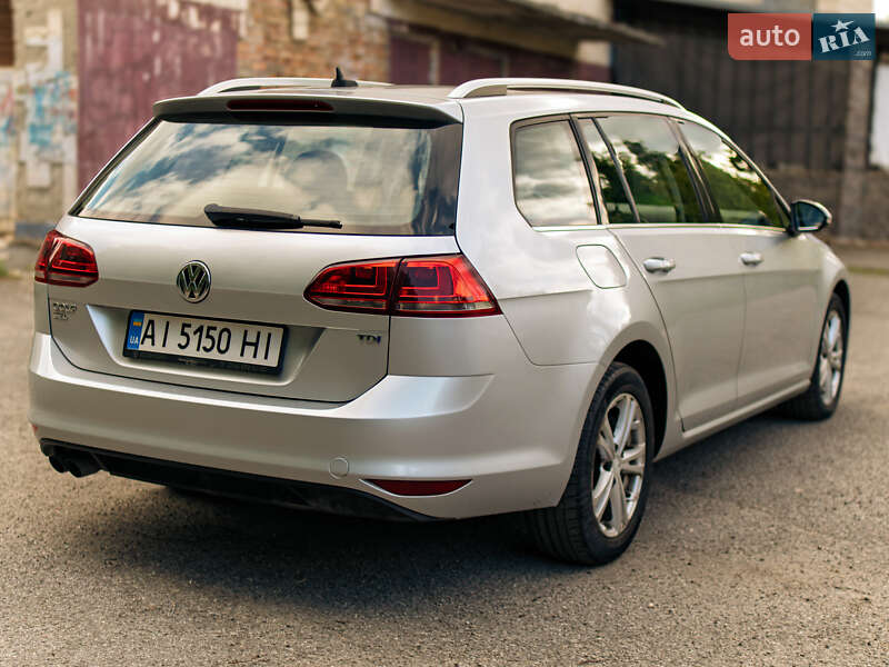 Універсал Volkswagen Golf 2015 в Києві