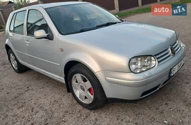 Хэтчбек Volkswagen Golf 1998 в 