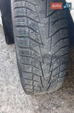 Хэтчбек Volkswagen Golf 1998 в 