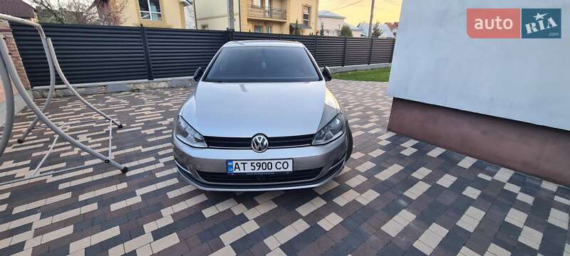 Хэтчбек Volkswagen Golf 2013 в Коломые
