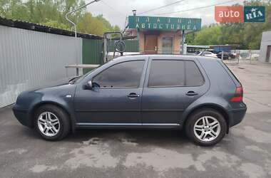 Хэтчбек Volkswagen Golf 2001 в Белой Церкви